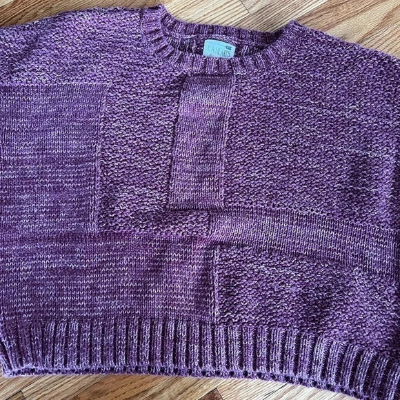 L.A. Hearts Cropped Sweater - Picture 4 of 6